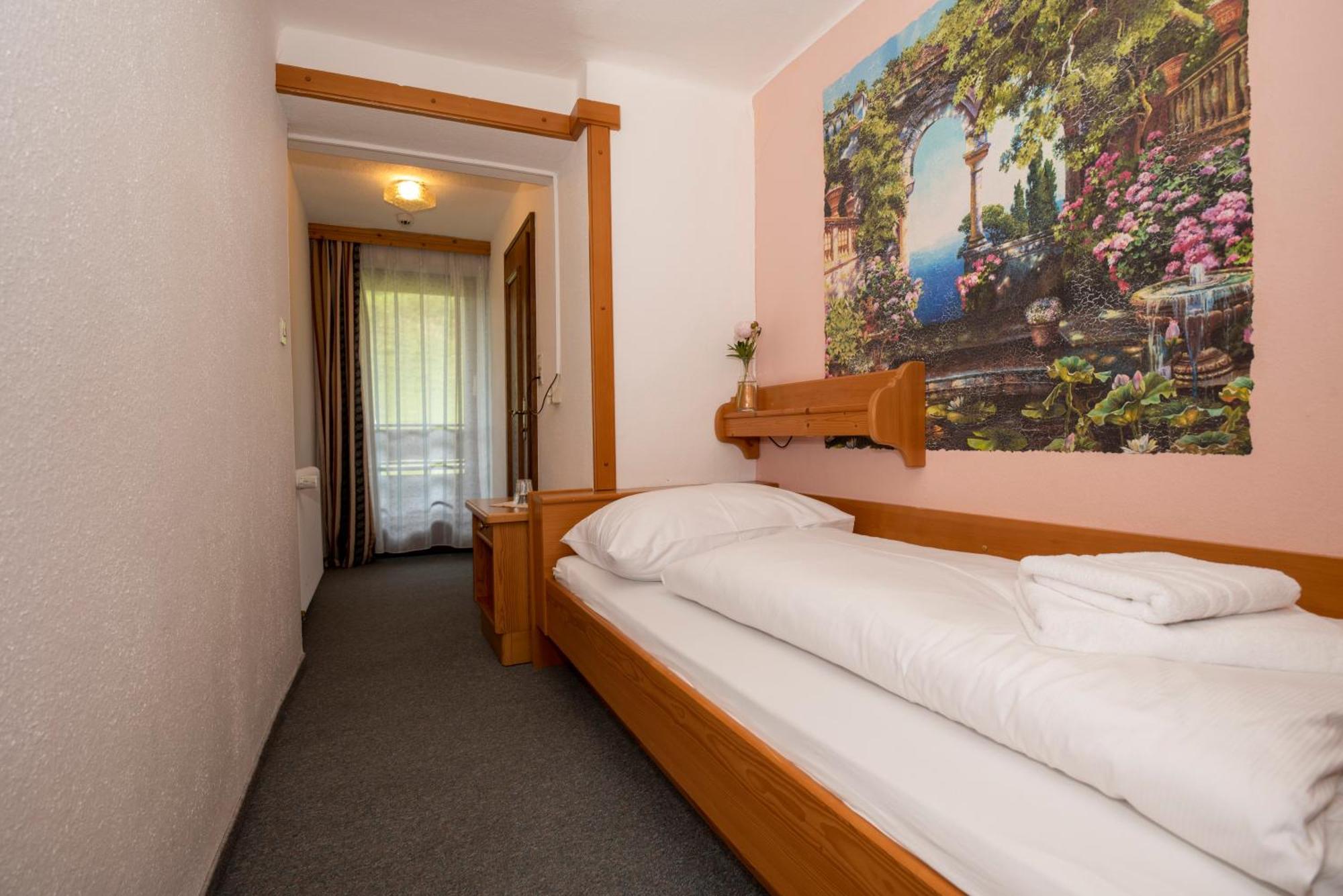 Tauplitzalm Hotel Alpen Arnika מראה חיצוני תמונה