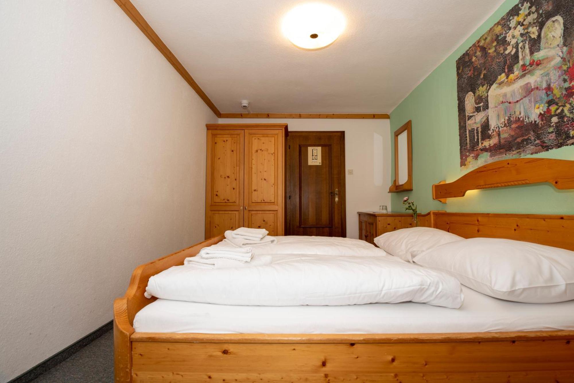 Tauplitzalm Hotel Alpen Arnika מראה חיצוני תמונה